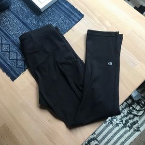 Lululemon Speed Up Crops size 4 Black